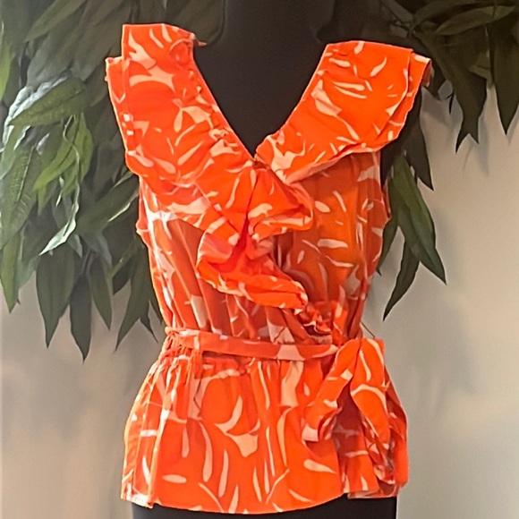 (EUC) Who What Wear Ruffled Top - Picture 1 of 4